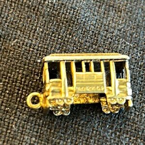 Vintage 1/20 10k GF pendant